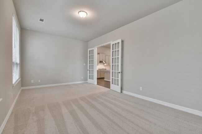 Building Photo - 27124 Regal Scott Dr