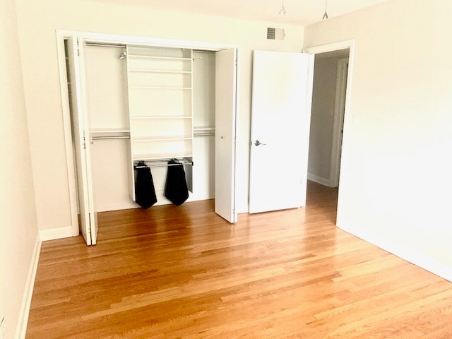 Building Photo - 1264 W Byron St