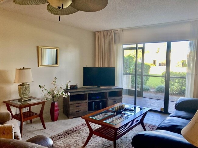 Building Photo - 6114 43rd St W