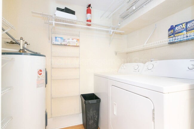 Building Photo - 1313 Buckingham Rd