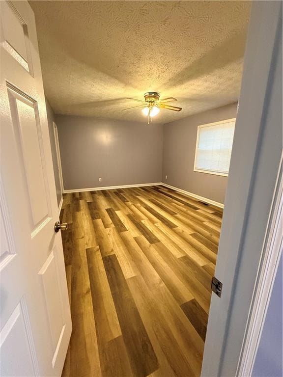 Building Photo - 3101 Brooks Dr