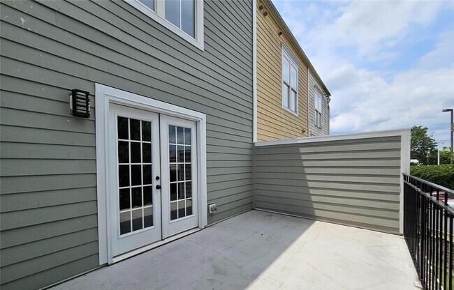 Building Photo - 2108 Ayrsley Town Blvd