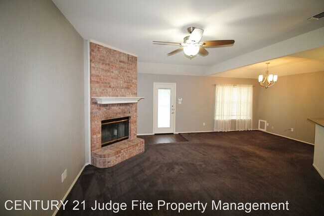 Building Photo - 3 br, 2 bath House - 1702 Straus Road