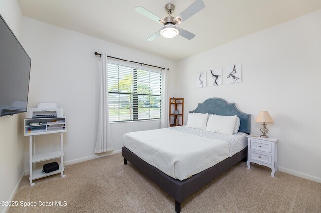 Building Photo - 843 Remington Green Dr SE