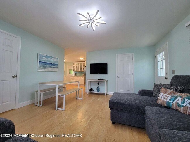 Building Photo - 407 Euclid Ave