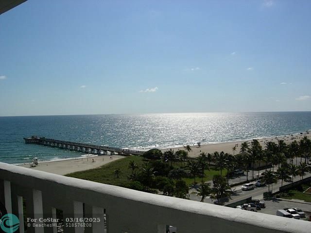 Building Photo - 305 N Pompano Beach Blvd