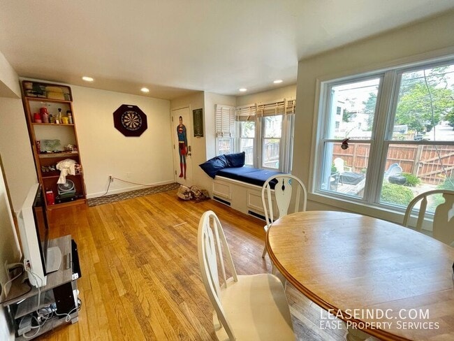 Building Photo - 1713 37th St NW