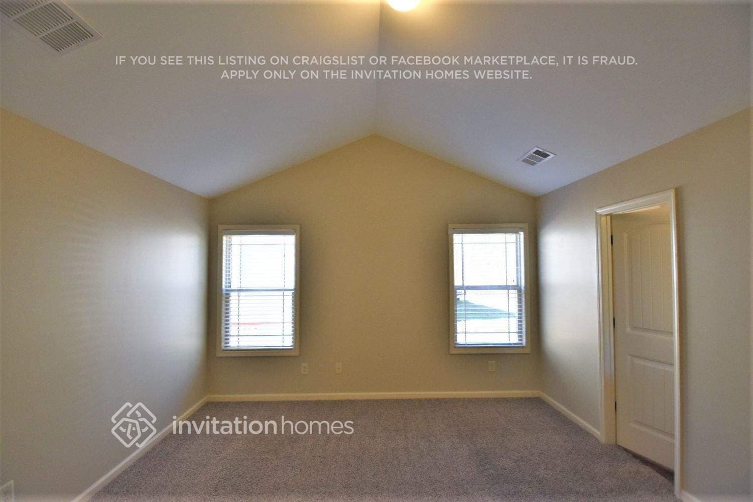 Building Photo - 2144 Centenary Main St