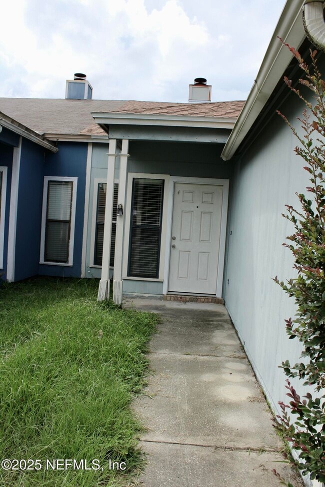 Building Photo - 12627 Enchanted Hollow Dr