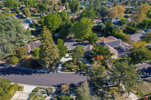 Building Photo - 9356 Beckford Ave