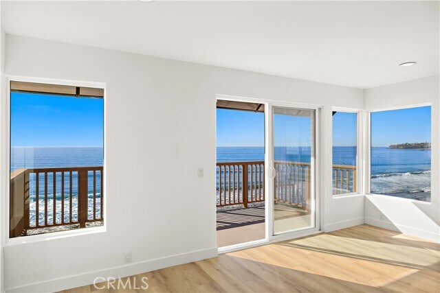 Building Photo - 1045 Gaviota Dr