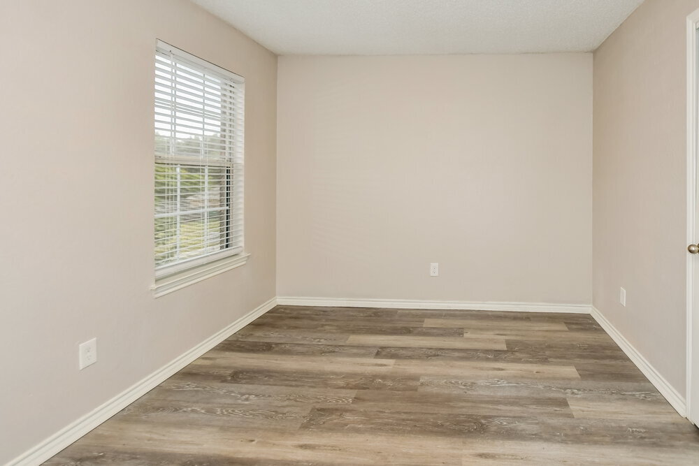 Building Photo - 208 Chamblin Dr