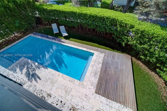 Building Photo - 8660 Arboretum Ln