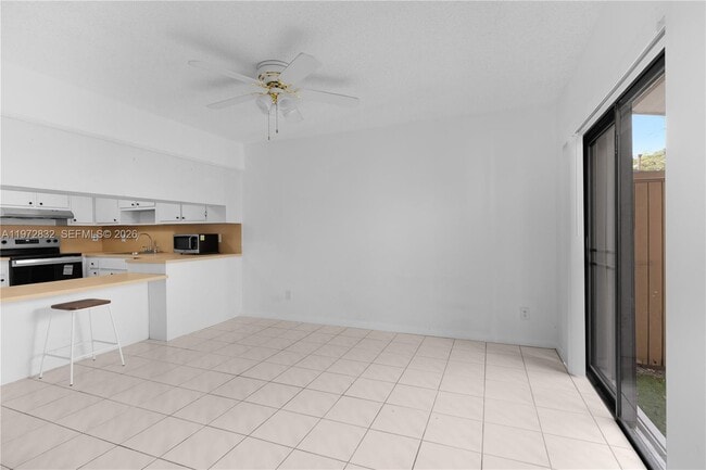 Building Photo - 11522 SW 109th Rd