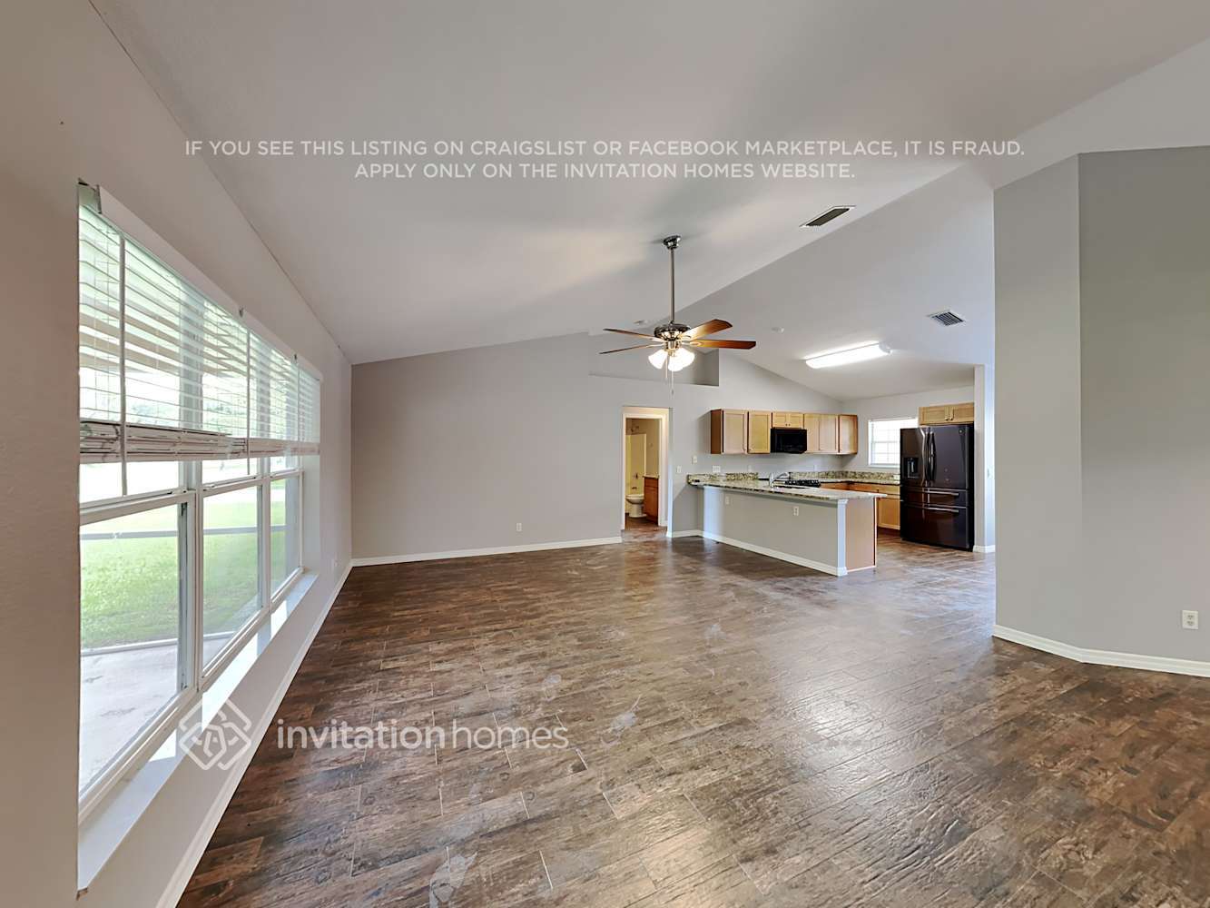 Building Photo - 25208 Palisade Rd