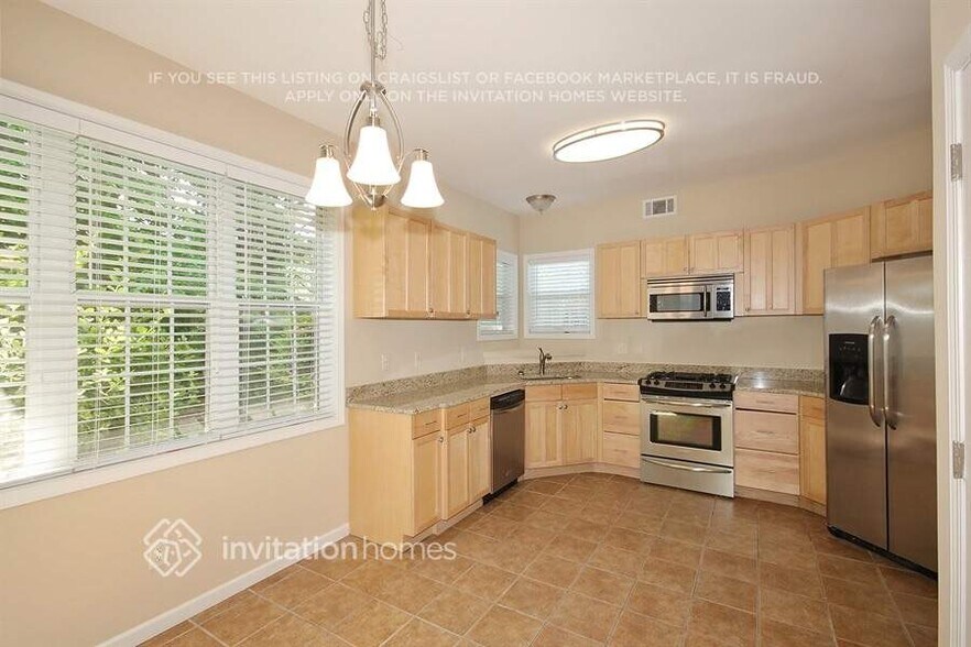 Building Photo - 4325 Briar Ridge Ln
