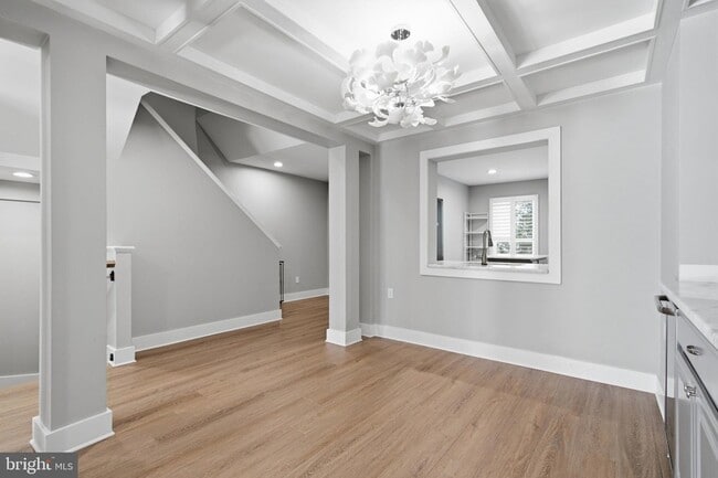 Building Photo - 12087 Edgemere Cir