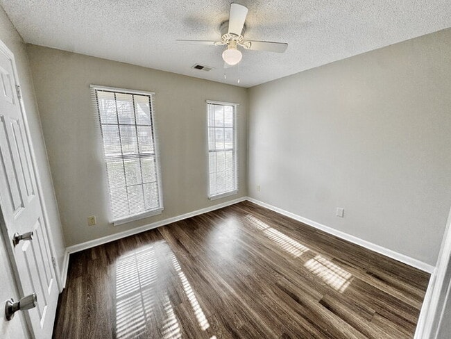 Building Photo - 7312 Countryside Road