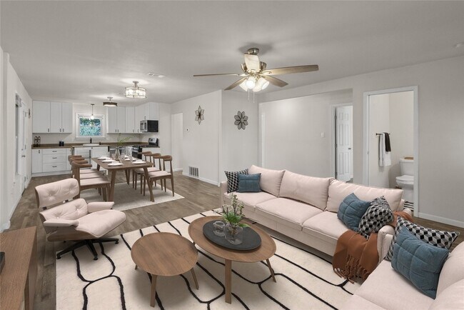 Building Photo - 2221 N Alexander St