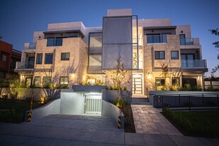 Building Photo - 350 Salem St