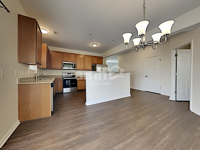 Building Photo - 2933 Smooth Stone Trail