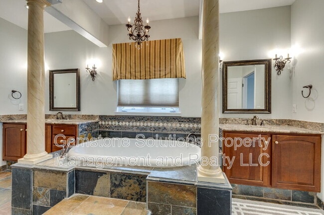Building Photo - 756 Rolling Fork Dr