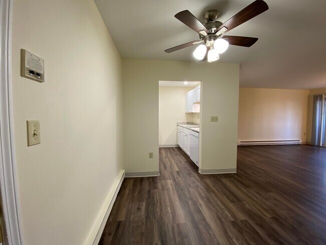 Building Photo - 171 Eastern Ave