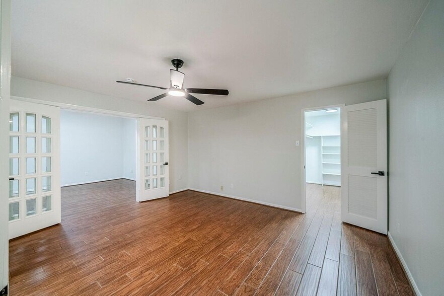 Building Photo - 18209 Vinland Dr