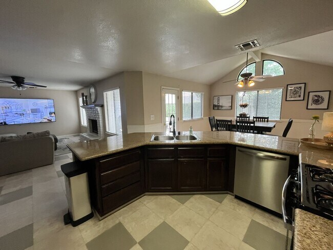 Building Photo - 434 Taggert Ct