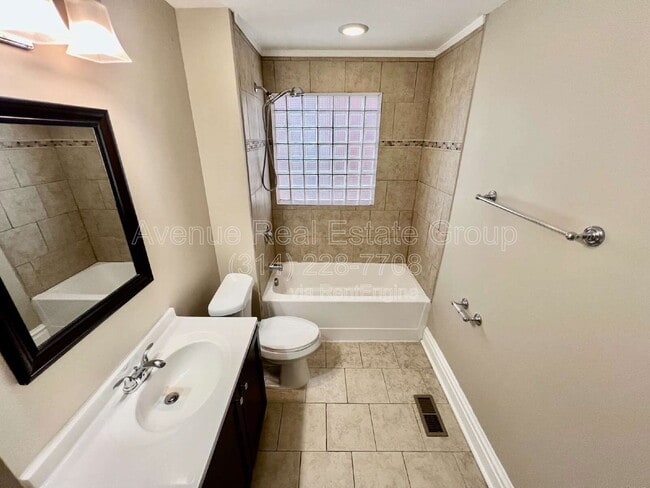 Building Photo - 5138 Waterman Blvd