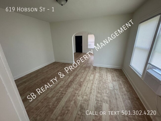 Building Photo - 619 Hobson Ave