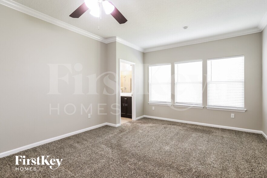 Building Photo - 7142 Claremont Creek Dr