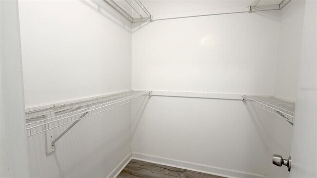 Building Photo - 5523 Westbrook Dr