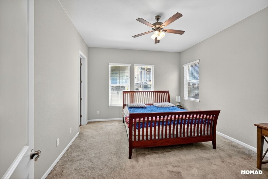 Building Photo - 6497 Village Ln