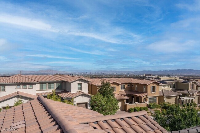 Building Photo - 367 Pollino Peaks St