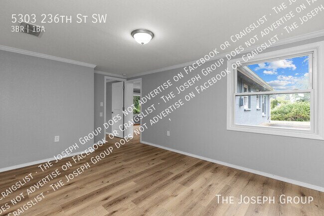 Building Photo - 5303 236th St SW