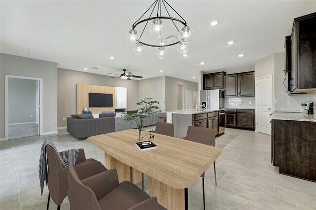 Building Photo - 5210 Grove Mill Loop