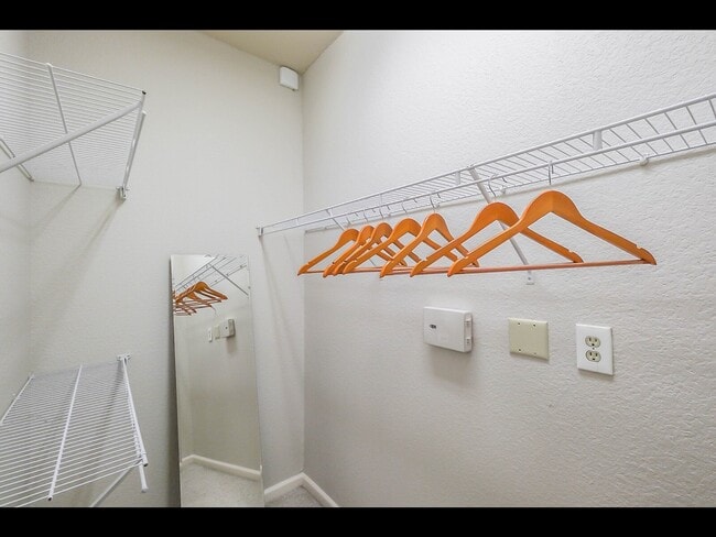 Building Photo - 1711 Old Spanish Trl