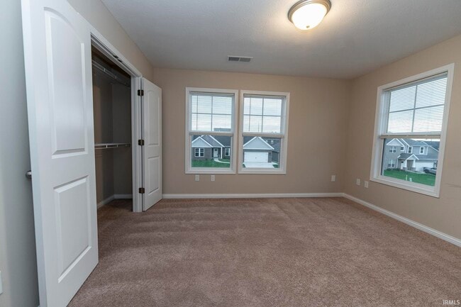 Building Photo - 5621 Camden Dr