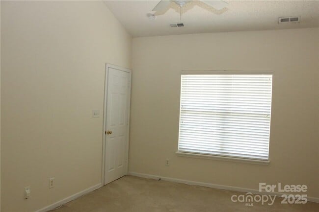 Building Photo - 11430 Pedigree Ln