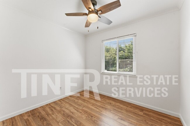 Building Photo - 6000 Coyle Ave