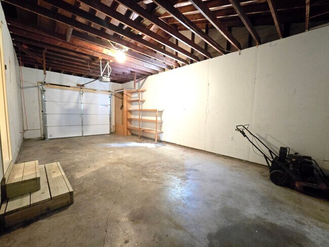 Building Photo - 1208 Gettysberg