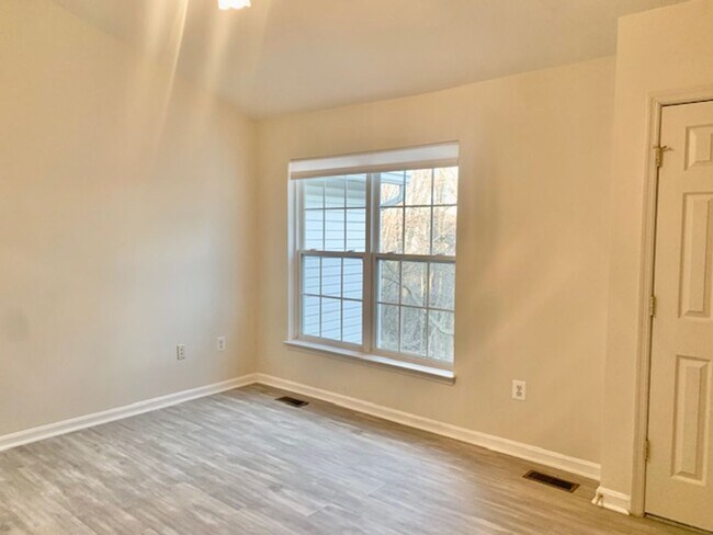 Building Photo - 3776 Hope Commons Cir