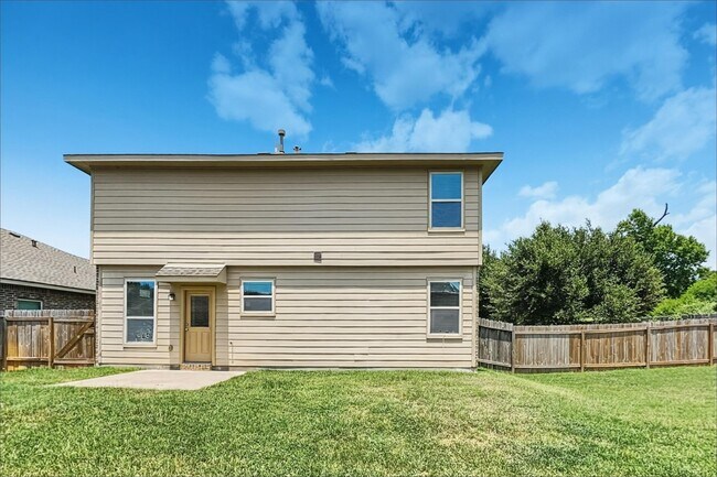 Building Photo - 2201 Jefferson Crossing Dr