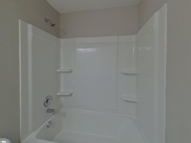 Building Photo - 117 Prairie Wolf Run