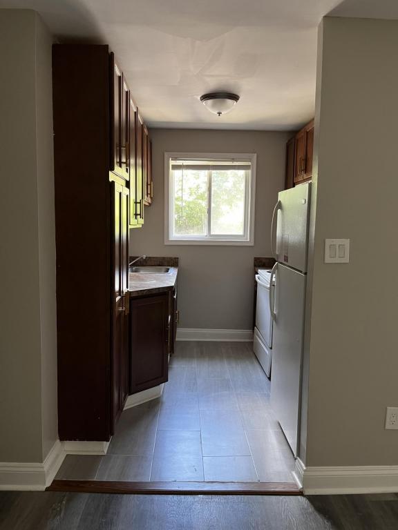 Building Photo - 3911 First St SE, Unit 202