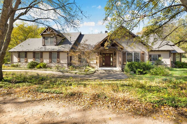 Building Photo - 4933 Trout Farm Rd