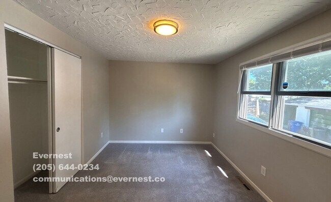 Building Photo - 3623 Bolamo Dr