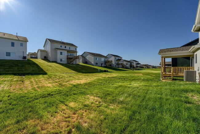 Building Photo - New Construction 3 Bedroom!!