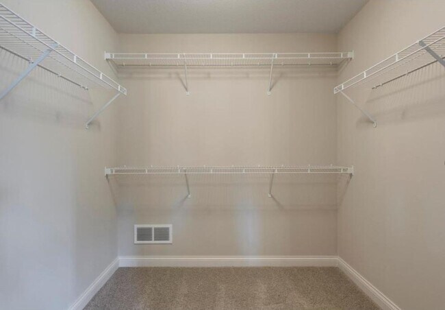 Building Photo - 4880 Avery Ct